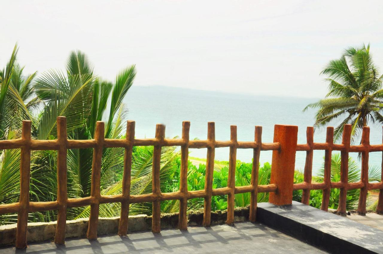 Deutsch Lanka Hotel Telwatta Zewnętrze zdjęcie
